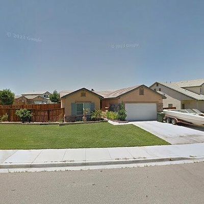 13634 Gateway Dr, Victorville, CA 92392