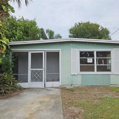 1612 36 Th Ave W, Bradenton, FL 34205