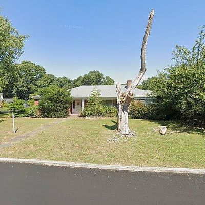 165 Weetamoe Dr, Warwick, RI 02888