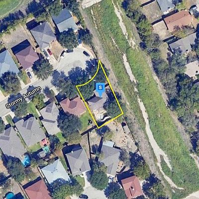 167 Shady Oak Ln, Rockport, TX 78382