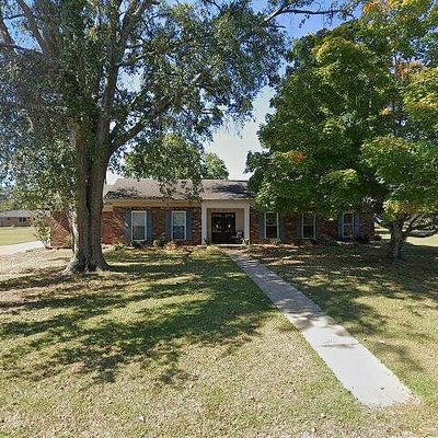 1406 Highland Cir, Amory, MS 38821