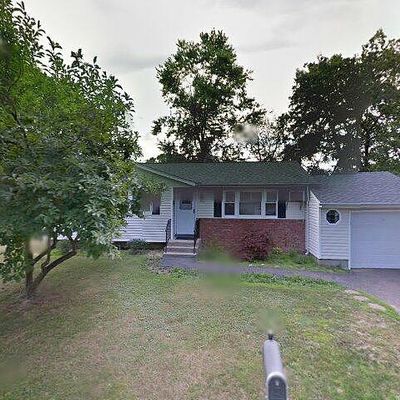 1410 Hummel Ave, Holbrook, NY 11741