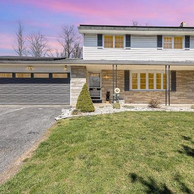 1424 W Trindle Rd, Carlisle, PA 17015