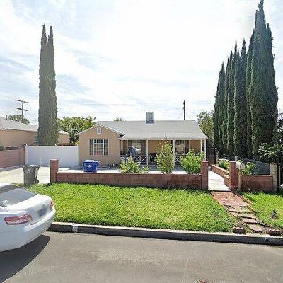 14448 Beaver St, Sylmar, CA 91342