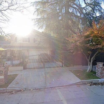 14606 Sutton St, Sherman Oaks, CA 91403