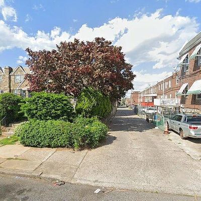 1465 Mckinley St, Philadelphia, PA 19149