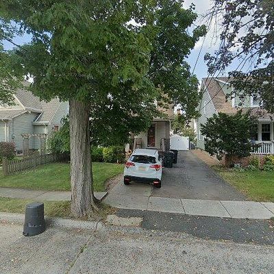 147 Vreeland Ave, Bergenfield, NJ 07621