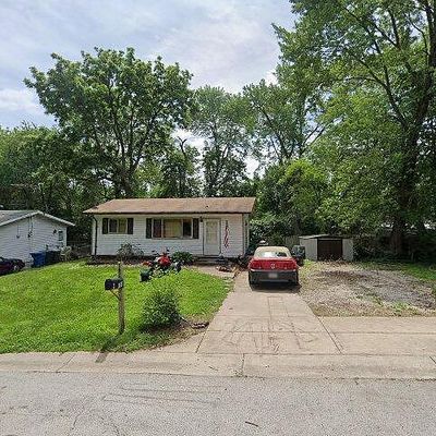 194 Young Dr, Saint Louis, MO 63135