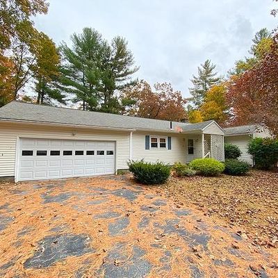 21 Woodland Dr, Nashua, NH 03063