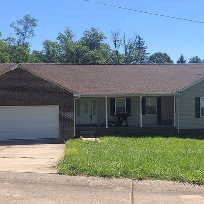 210 Patricia St, Poca, WV 25159