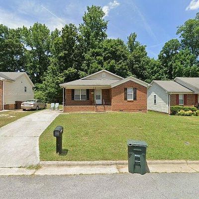 2115 Fairbrother St, Greensboro, NC 27405