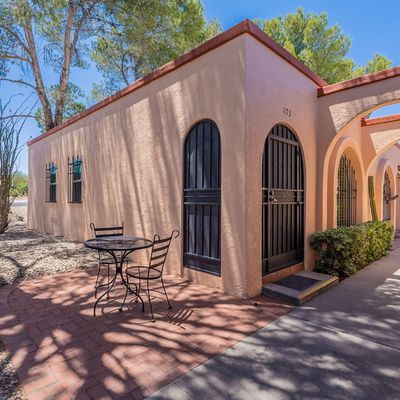 173 W Calle Del Ano, Green Valley, AZ 85614