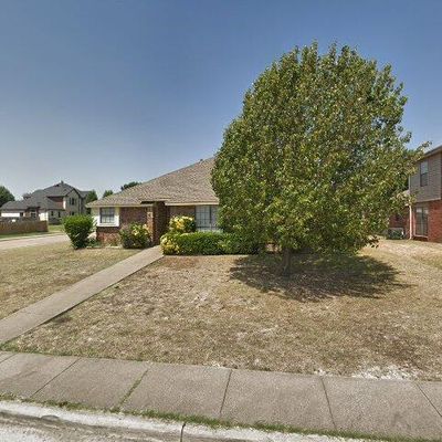 174 Wildwood Dr, Desoto, TX 75115