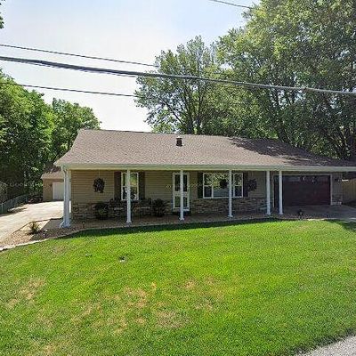 1822 Pine Tree St, Saint Peters, MO 63376