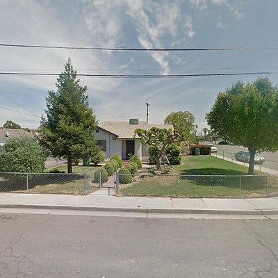 190 S California St, Dinuba, CA 93618