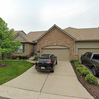 245 Winslow Cir, Commerce Township, MI 48390