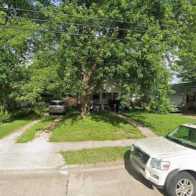 2506 N Howard Ave, Springfield, MO 65803