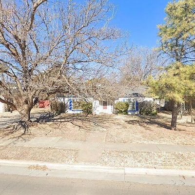 2622 32 Nd St, Lubbock, TX 79410