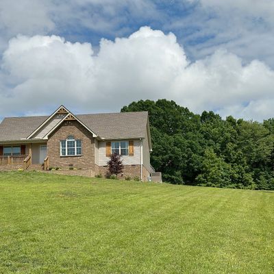 270 Claypool Rd, Bethpage, TN 37022