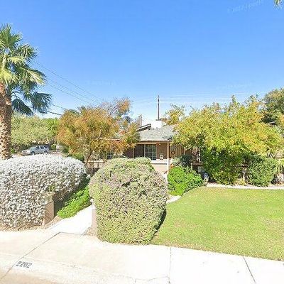 2202 E Sells Dr, Phoenix, AZ 85016