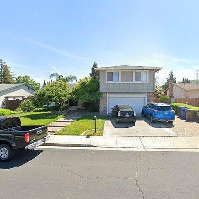 2315 Robles Dr, Antioch, CA 94509