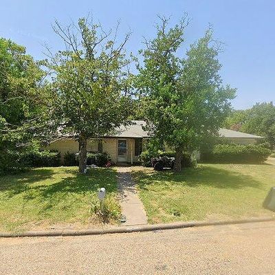 237 Palm Dr, Marlin, TX 76661