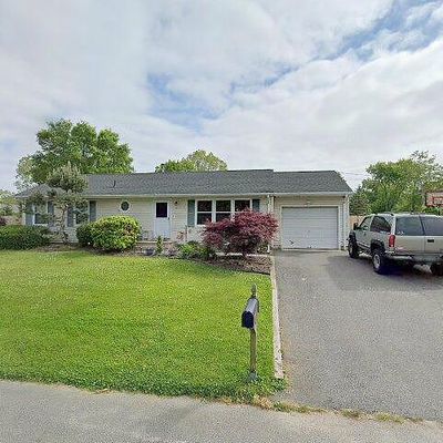 31 Titanic Rd, Forked River, NJ 08731