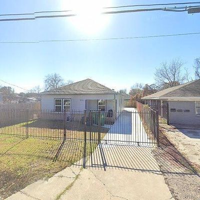 3234 Berry St, Houston, TX 77004