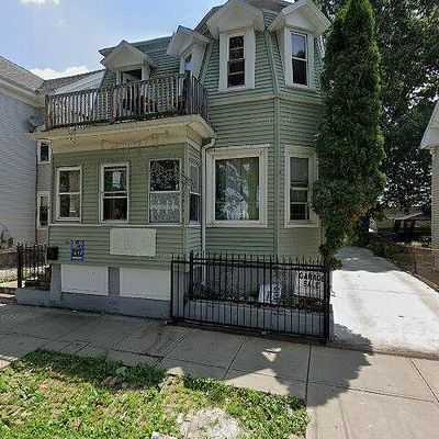 30 Kenwood St, Providence, RI 02909