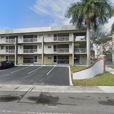 300 Layne Blvd #207, Hallandale Beach, FL 33009