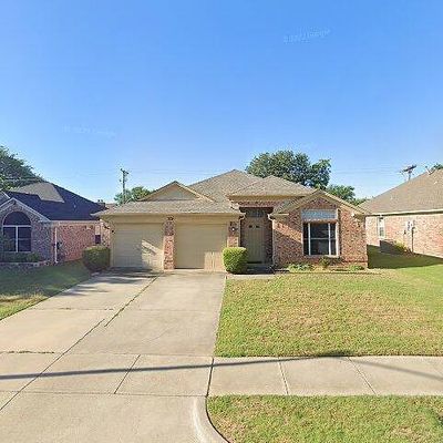 304 Branch Bnd, Euless, TX 76039