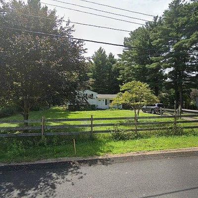 4 Village Grn, Norfolk, MA 02056