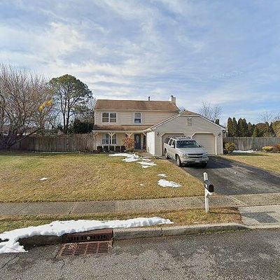 41 Bay Bridge Dr, Brick, NJ 08724