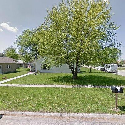 348 4 Th St, Hampton, NE 68843