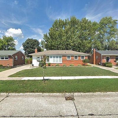 35900 Orangelawn St, Livonia, MI 48150