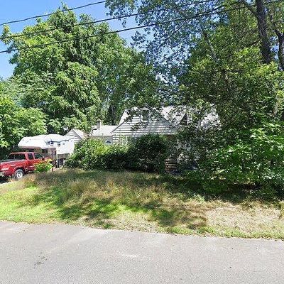 37 Thompson St, East Longmeadow, MA 01028