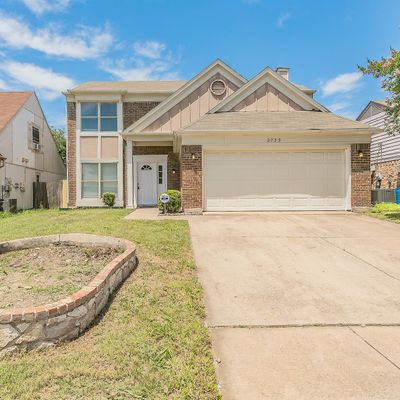 3733 River Birch Rd, Fort Worth, TX 76137