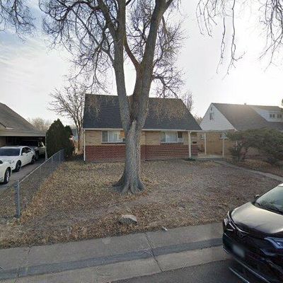 3760 Elm St, Denver, CO 80207