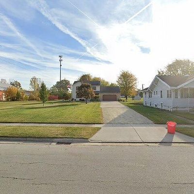 496 Scott St, Saint Marys, OH 45885