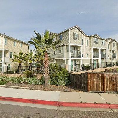 512 Hummingbird Ln, Imperial Beach, CA 91932