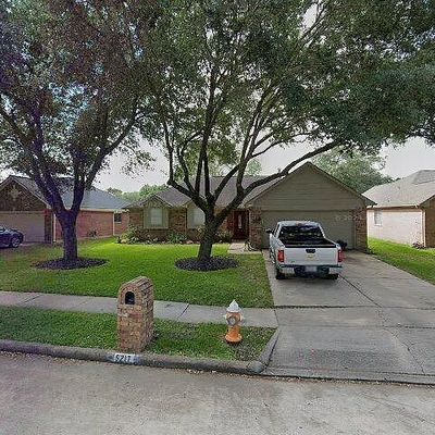 5217 Glenpark Dr, La Porte, TX 77571