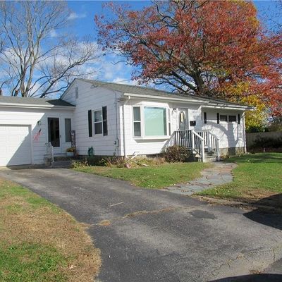 522 W Shore Rd, Warwick, RI 02889