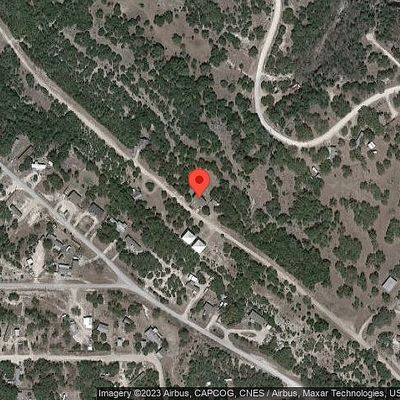 544 Oak Lawn Dr, Bandera, TX 78003