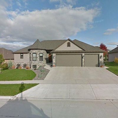 5500 N Summerland Dr, Appleton, WI 54913