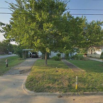 555 W 8 Th St, Lancaster, TX 75146