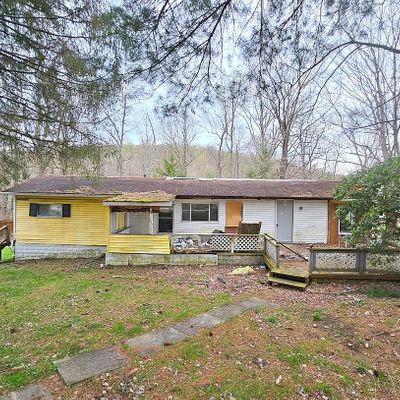 449 Maple Summit Rd, Mill Run, PA 15464