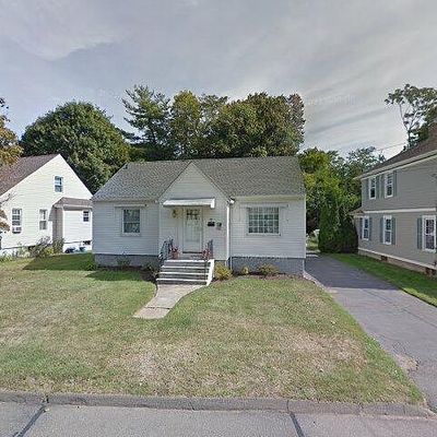 45 Fowler Ave, Meriden, CT 06451