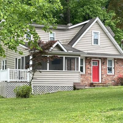 615 Knoll Ave, Langhorne, PA 19047