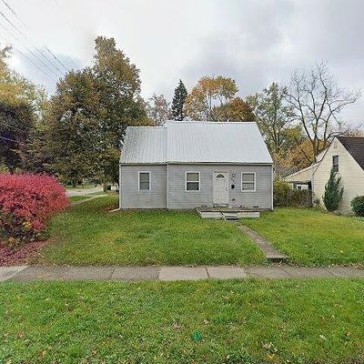 648 Fenton St, Lansing, MI 48910