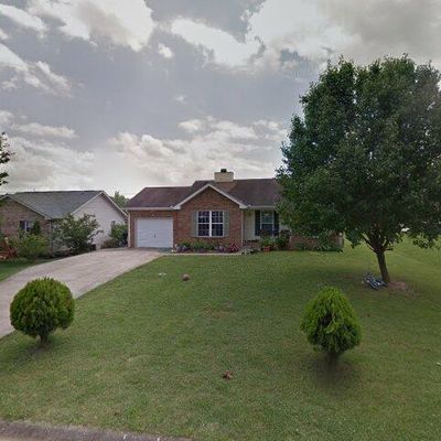 596 Cory Dr, Clarksville, TN 37040